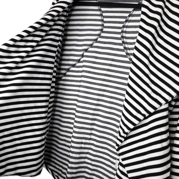 My Beloved Black White Striped Zip Jacket Women’s Medium Casual Comfort Top - Picture 6 of 7
